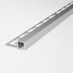 Q Szögletes polírozott króm eloxált alumínium Profil 8mm X 2.7M