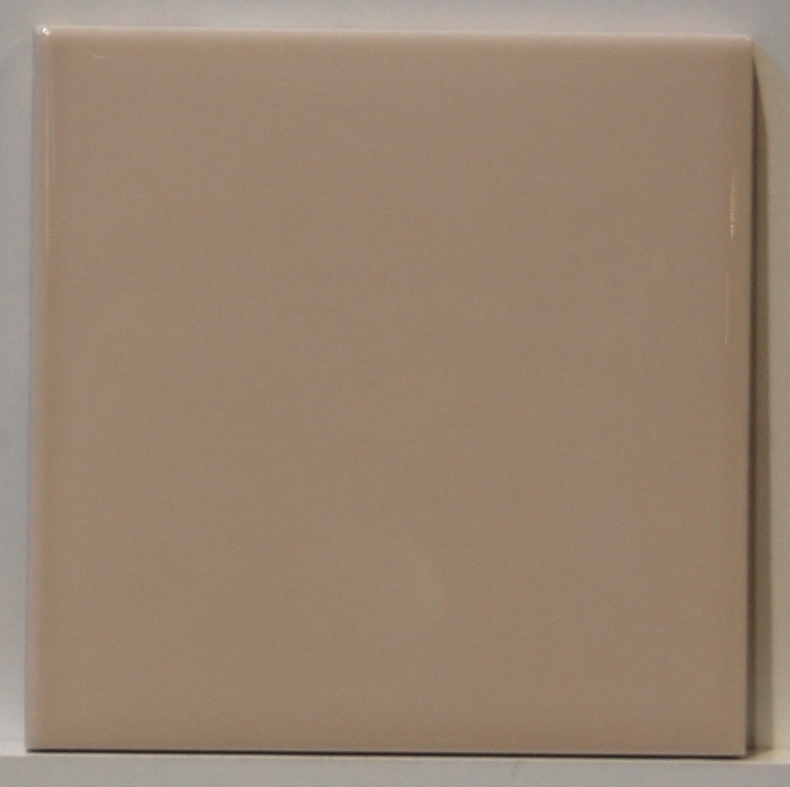 POMA149 Equipe Logos Crema 10x10 cm falicsempe - Image 1