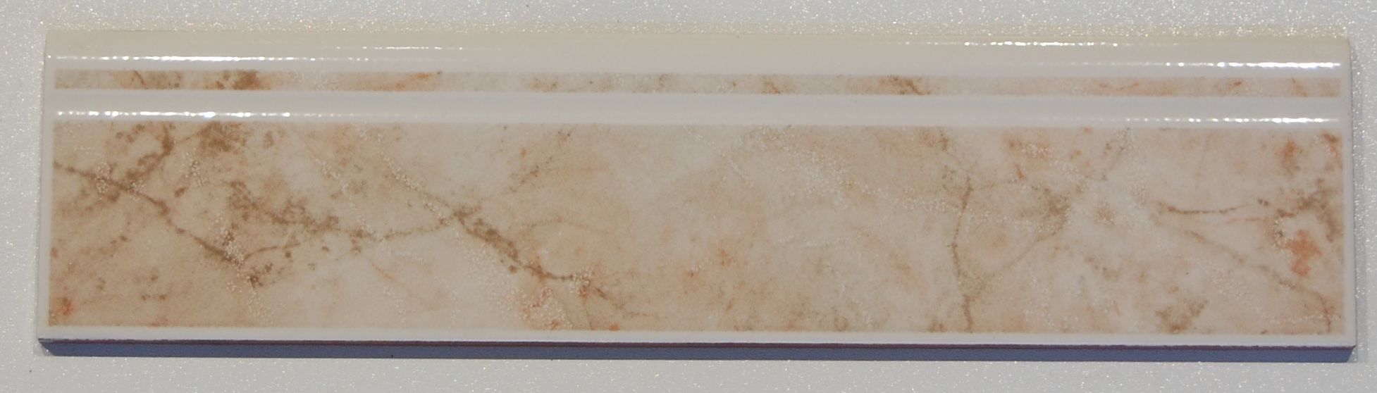 POMA1052 Navarti Menorca beige 8x33 cm Lábazati elem - Image 1